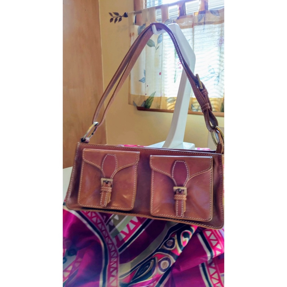 Kenneth Cole purse - Picture 3 of 8